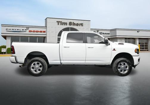 Bright White Clearcoat 2024 RAM 2500 Big Horn Crew Cab 4x4 6'4' Box