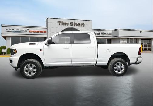 Bright White Clearcoat 2024 RAM 2500 Big Horn Crew Cab 4x4 6'4' Box