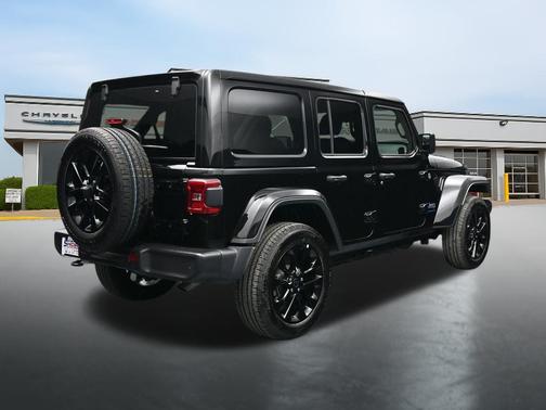 Black Clearcoat 2025 Jeep Wrangler 4xe Sahara