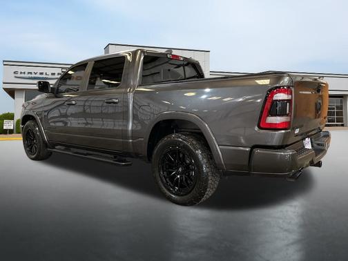 Granite Crystal Metallic Clearcoat 2020 RAM 1500 Laramie