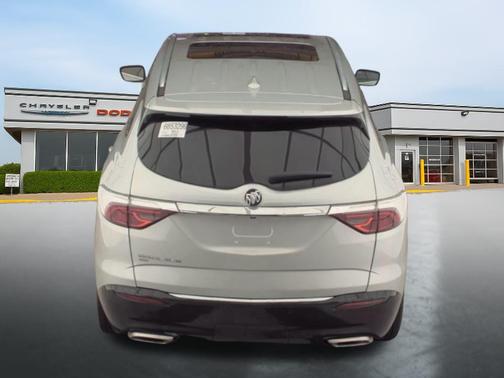 2022 Buick Enclave AWD Essence