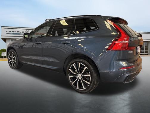 Gray 2025 Volvo XC60 B5 Plus