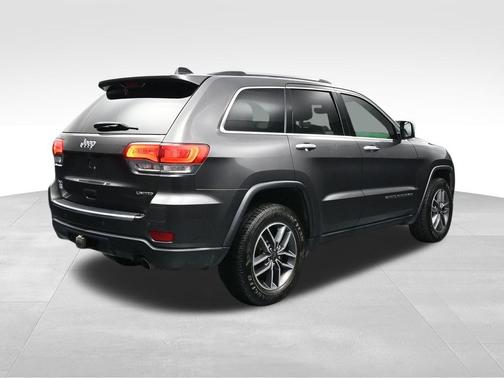 Granite Crystal Metallic Clearcoat 2019 Jeep Grand Cherokee Limited