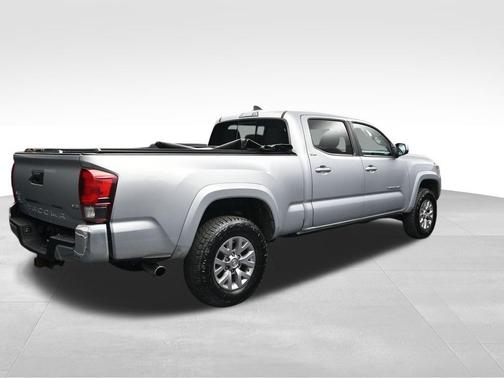 Silver Sky Metallic 2019 Toyota Tacoma SR5