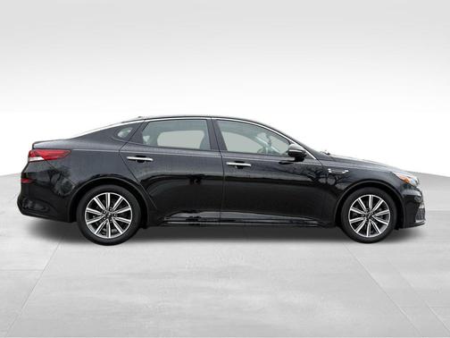 2019 Kia Optima EX