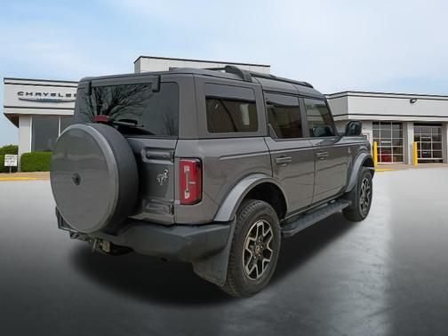 2023 Ford Bronco Outer Banks