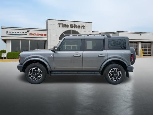 2023 Ford Bronco Outer Banks