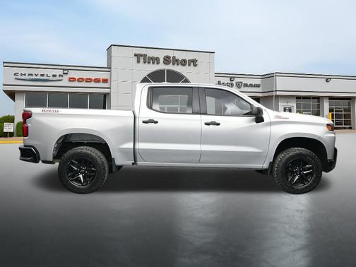 Silver Ice Metallic 2021 Chevrolet Silverado 1500 Custom Trail Boss