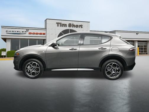 Grigio 2024 Alfa Romeo Tonale Ti EAWD