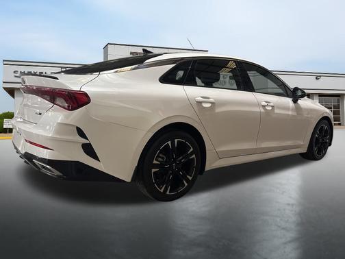 Glacial White Pearl 2021 Kia K5 GT-Line