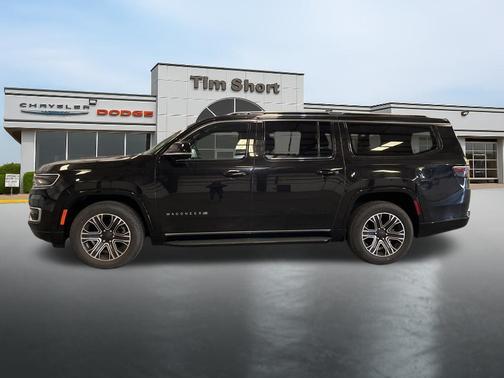 Diamond Black Crystal Pearlcoat 2024 Jeep Wagoneer L Series II 4x4