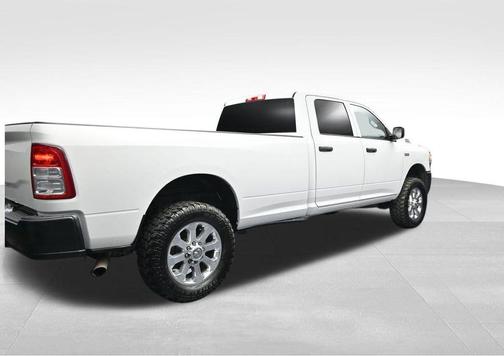 Bright White Clearcoat 2020 RAM 2500 Tradesman Crew Cab 4x4 8' Box