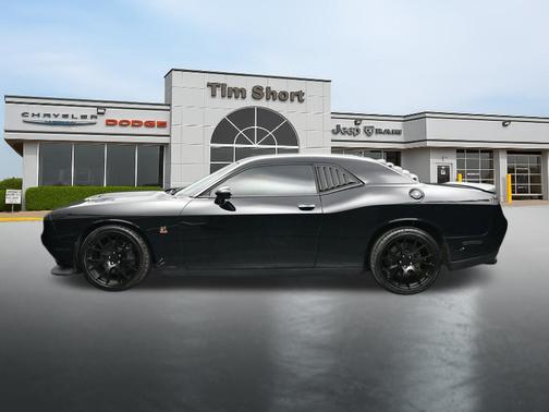 Pitch Black Clearcoat 2023 Dodge Challenger R/T Scat Pack