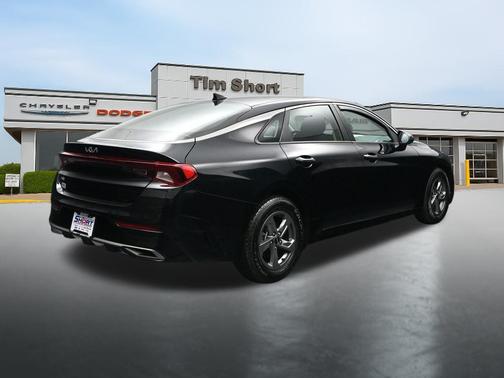 Ebony Black 2023 Kia K5 LXS