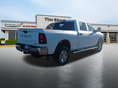 2025 RAM 2500 Tradesman Crew Cab 4x4 6'4' Box