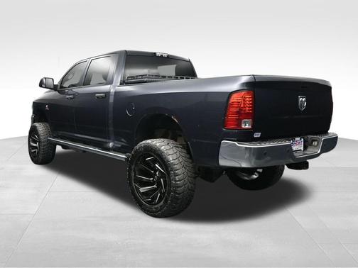Maximum Steel Metallic Clearcoat 2017 RAM 2500 Tradesman Crew Cab 4x4 6'4' Box