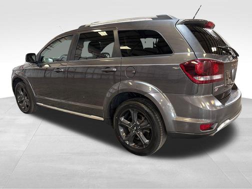 Granite Pearlcoat 2018 Dodge Journey Crossroad