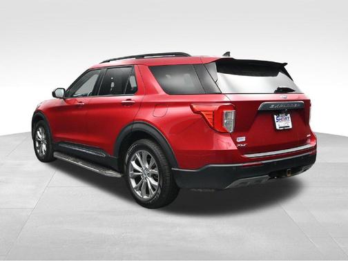 Rapid Red Metallic Tinted Clearcoat 2021 Ford Explorer XLT