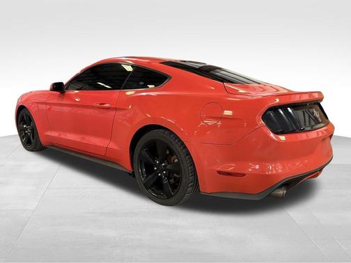 2015 Ford Mustang EcoBoost Premium