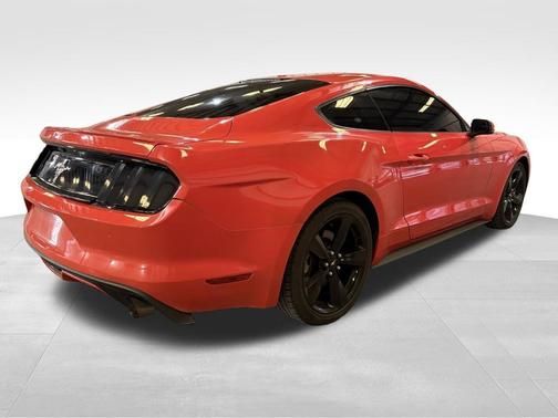 2015 Ford Mustang EcoBoost Premium