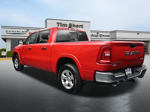 Flame Red Clearcoat 2025 RAM 1500 Big Horn/Lone Star