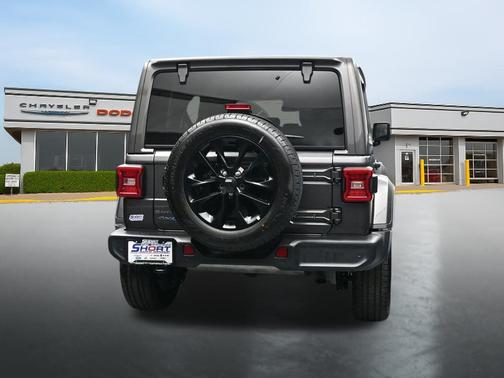 Granite Crystal Metallic Clearcoat 2025 Jeep Wrangler 4xe Sahara