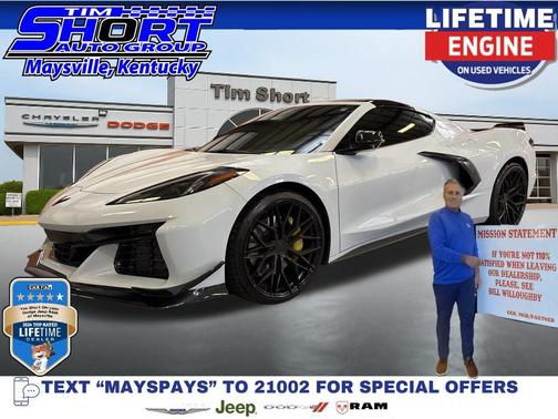Ceramic Matrix Gray Metallic 2024 Chevrolet Corvette Stingray w/2LT