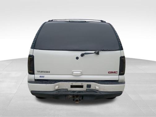 2003 GMC Yukon Denali
