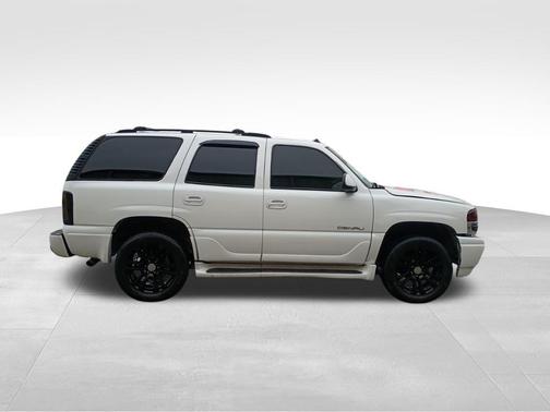 2003 GMC Yukon Denali