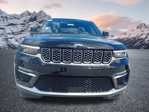 2025 Jeep Grand Cherokee Summit