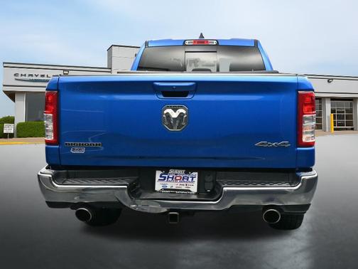 Hydro Blue Pearlcoat 2021 RAM 1500 Big Horn/Lone Star