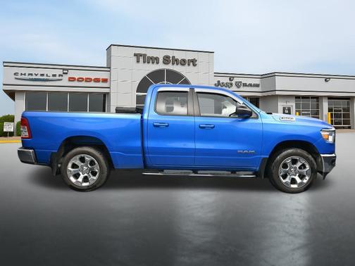 Hydro Blue Pearlcoat 2021 RAM 1500 Big Horn/Lone Star