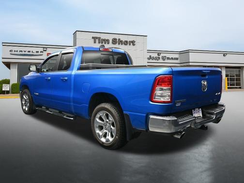 Hydro Blue Pearlcoat 2021 RAM 1500 Big Horn/Lone Star