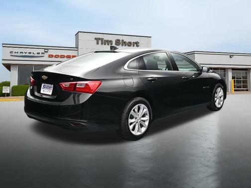 Mosaic Black Metallic 2024 Chevrolet Malibu FWD 1LT