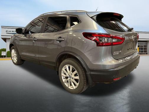 Gun Metallic 2021 Nissan Rogue Sport SV