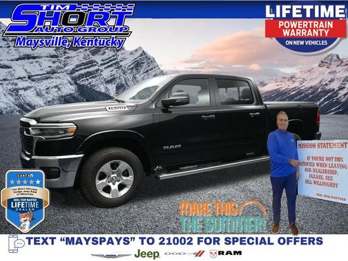 Diamond Black Crystal Pearlcoat 2026 RAM 1500 Big Horn/Lone Star