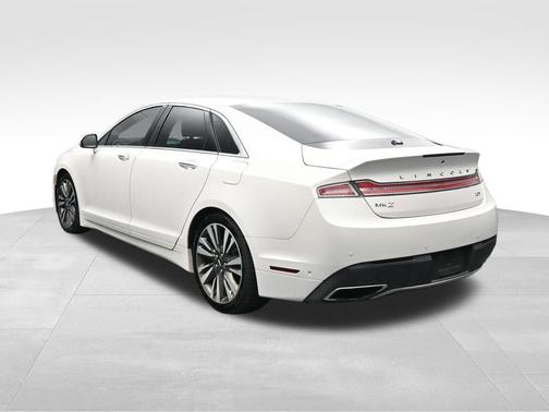 White Platinum Metallic Tri-Coat 2019 Lincoln MKZ Reserve II