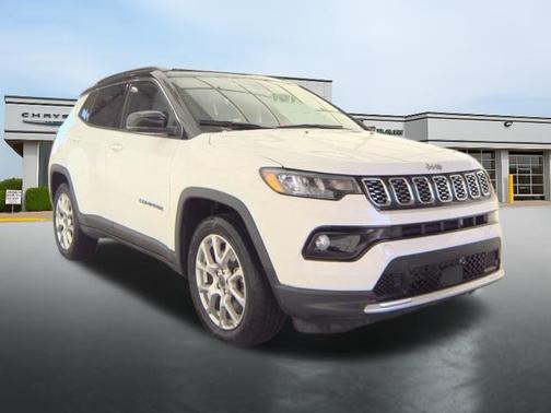 Bright White Clearcoat 2025 Jeep Compass Limited