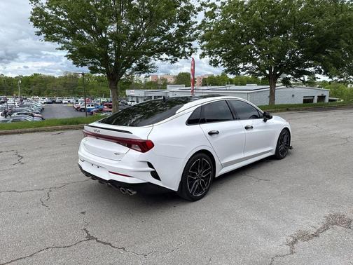 Glacial White Pearl 2023 Kia K5 GT