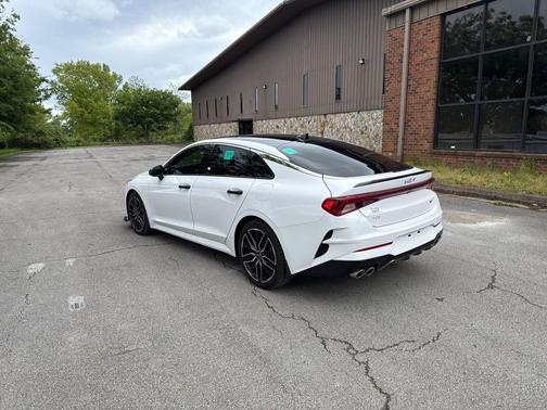 Glacial White Pearl 2023 Kia K5 GT