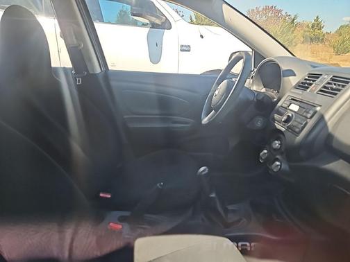 2014 Nissan Versa 1.6 S