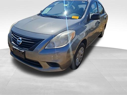 2014 Nissan Versa 1.6 S