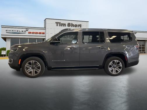 Baltic Gray Metallic Clearcoat 2024 Jeep Wagoneer Series II 4x4