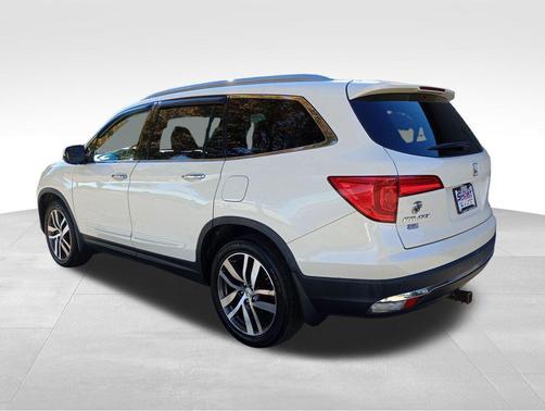 2017 Honda Pilot Elite