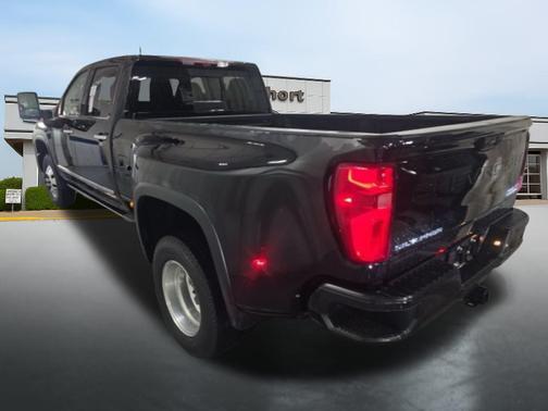 2024 Chevrolet Silverado 3500 High Country