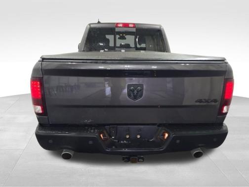 2021 RAM 1500 Classic SLT