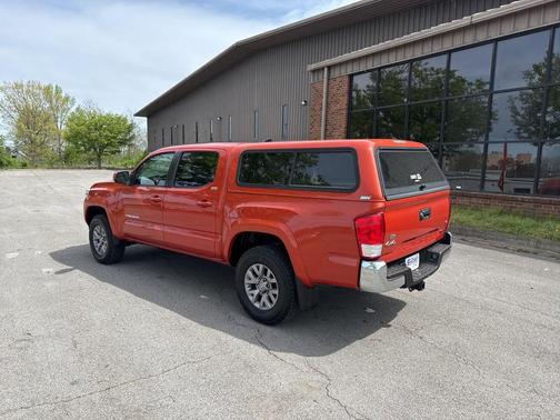 2016 Toyota Tacoma SR5