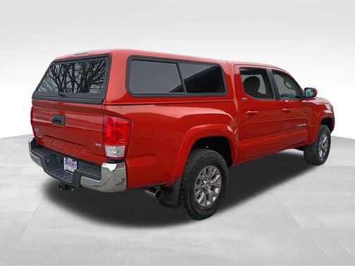 2016 Toyota Tacoma SR5