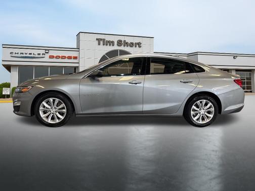 Sterling Gray Metallic 2023 Chevrolet Malibu FWD 1LT