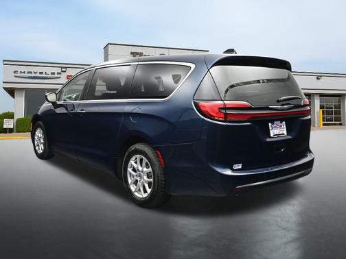 Fathom Blue Pearlcoat 2023 Chrysler Pacifica Touring L